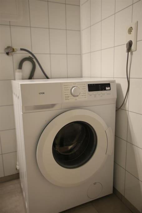 Sentral Leilighet Med 3 Soverom Харстад Екстериор снимка